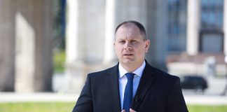 Глигор: Некомпетентность министра Спыну угрожает целой отрасти