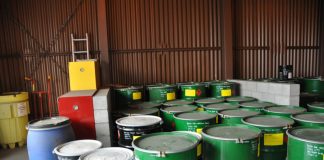 ВИДЕО // 18 тонн токсичных отходов эвакуировано с Moldelectrica